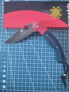 Нож Spyderco Hungarian