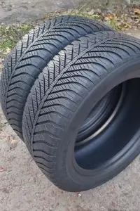 Зимние шины GOODYEAR 215/55 R16 (2шт.)