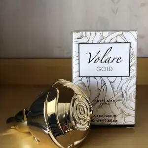 Парфюмерная вода Volare Gold