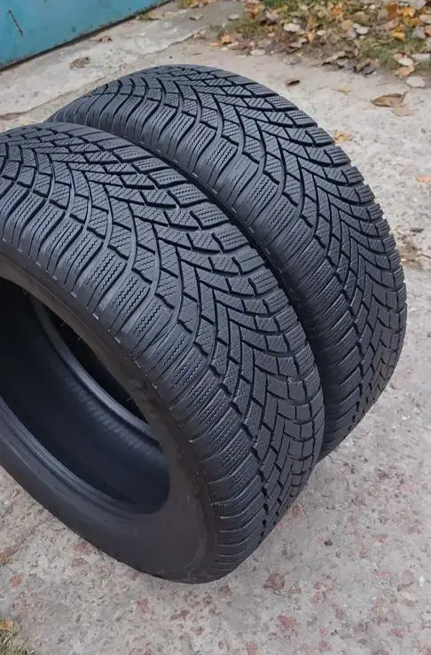 Зимняя резина BRIDGESTONE 215/60 R16 (2 шт.)