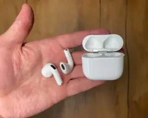 Лучшие реплика AirPods 4 ANC шумоподавление и прозорачность. доставка