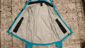 Куртка женская Adidas CLIMAPROOF, р-р 46-48