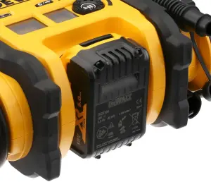 Аккумуляторный компрессор-фонарь DeWalt DCC018N-XJ из Польши