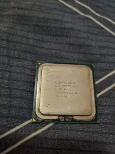 Процессор Intel Core 2 Quad Q8200