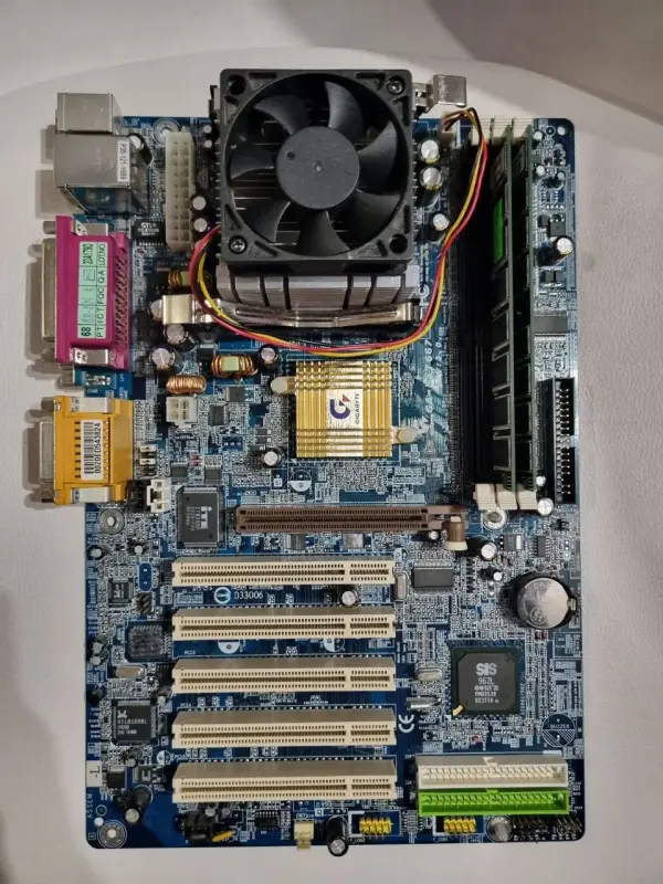 Материнская плата Gigabyte GA-8ST667 socket 478