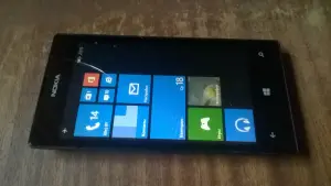 Мобильный Телефон (Смартфон) Nokia Lumia 520