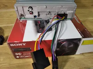 Автомагнитола USB SONY DSX  A 110U