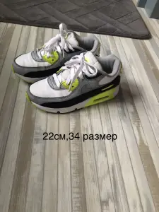 Кроссовки Nike 34 размер