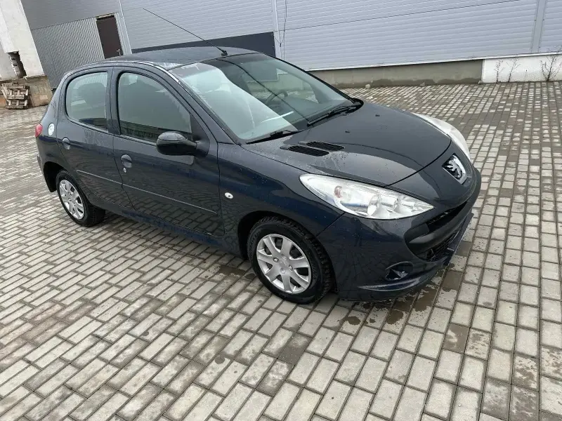 Peugeot 206 Plus