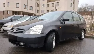 Honda Stream I, 7 мест, 2001 г.