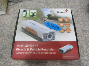 Видеорегистратор Genius DVR-GPS300 авто, мото, вел