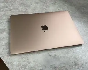 MacBook Air 13’ M1 8/256GB ноутбук