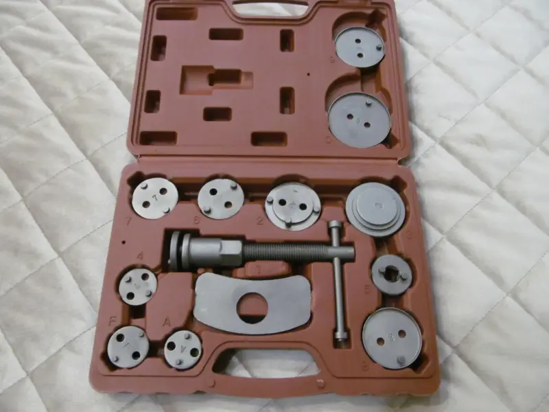 Набор для обслуживания тормозных цилиндров (13 предметов) - Вся Беларусь - 182165 - Доска объявлений Kupika.by - Фото 4