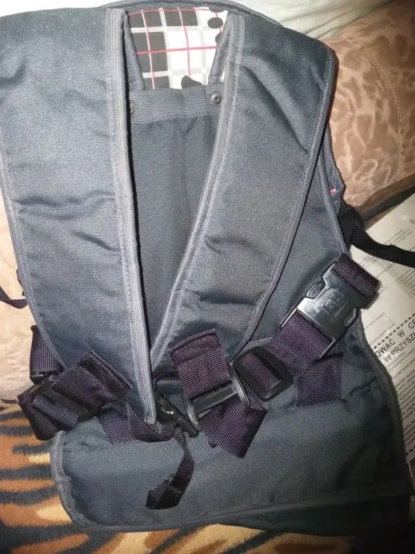 Рюкзак-кенгуру черно-белого цвета, классика - Скидель - 180876 - Доска объявлений Kupika.by - Фото 3