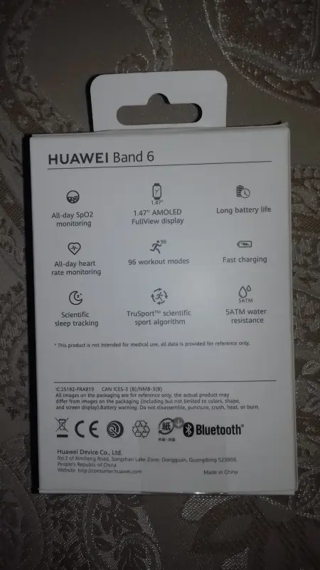 Умный фитнес-браслет HUAWEI Band 6