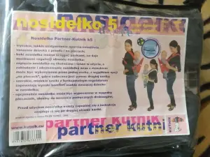 Рюкзак-кенгуру черно-белого цвета, классика