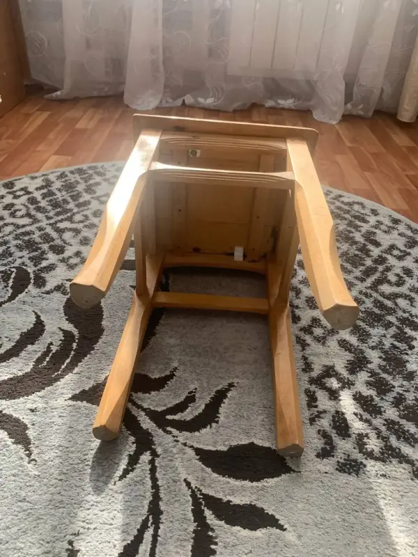 Табурет кухонный, устойчивый, 1 шт.