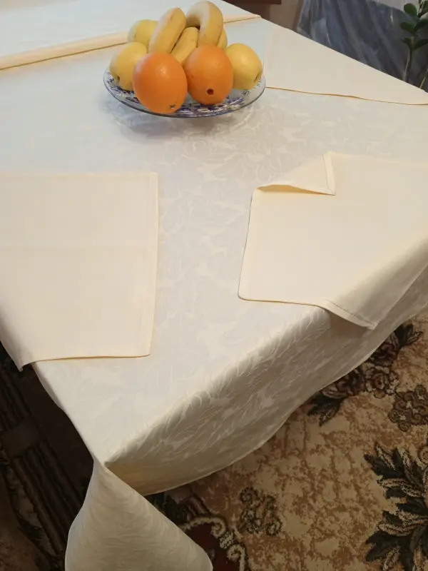 Скатерти и салфетки
