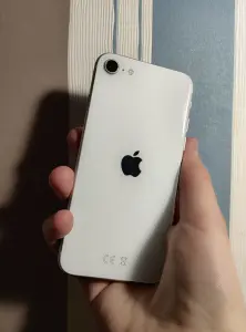 Iphone se 2020 СРОЧНО