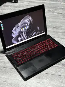 Игровой ноутбук Lenovo