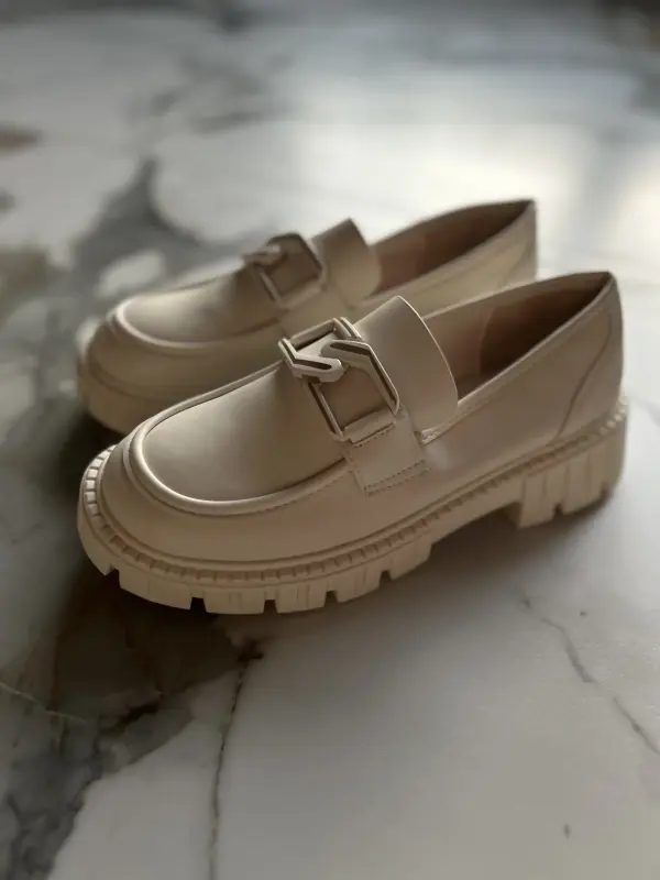 Женская обувь БУ и новая - Лоферы 38 размер - Радунь - Фото 2 Лоферы 38 размер - Радунь - 189242 - Доска объявлений Kupika.by - Фото 2