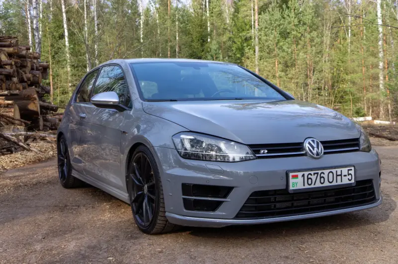 Volkswagen Golf R