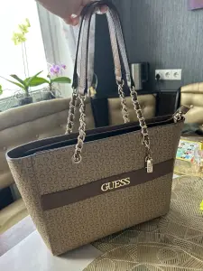 Сумка Guess