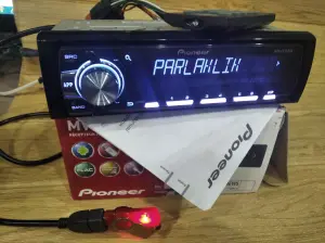 Автомагнитола Pioneer MVH-X460UI