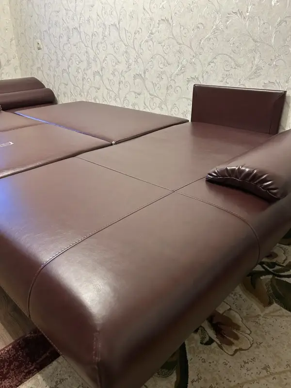Диван кровать угловой большой состояние как новый
