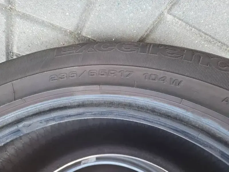шины GoodYear Excellence 235/65 R17, летние - Бобр - 189813 - Доска объявлений Kupika.by - Фото 2