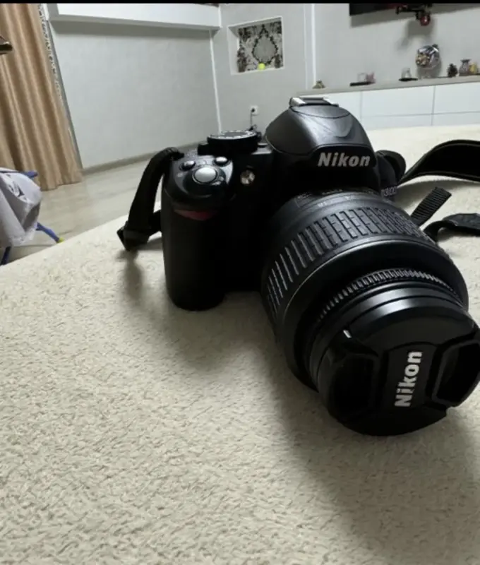 Зеркальный фотоаппарат Nikon D3100