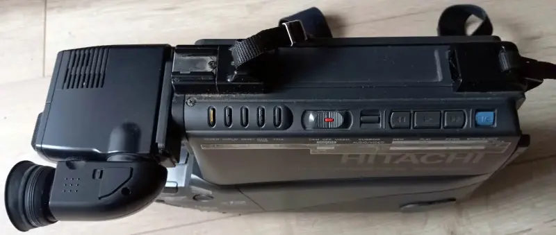 Видеокамера HITACHI VHS VM 2780E Japan