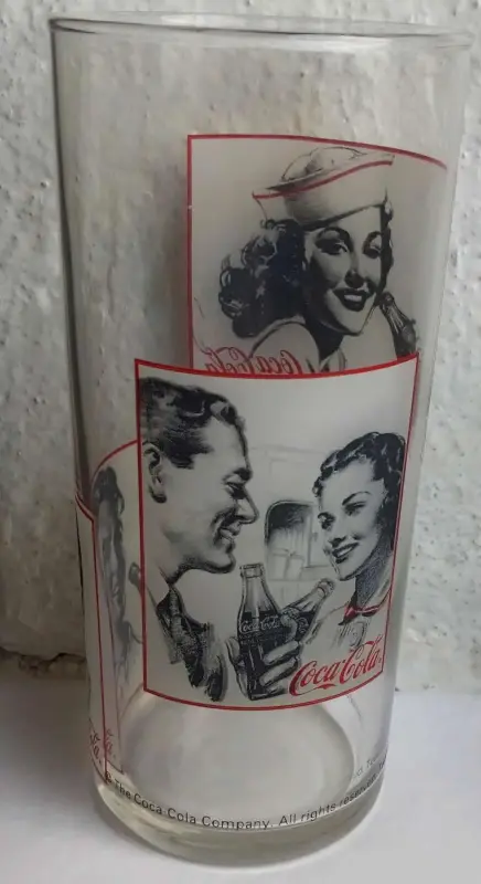 Coca-Cola:стаканы/машинки и т.д.
