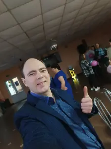 Ведущий который сделает ваш праздник незабываемым