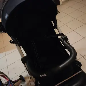 Детская коляска