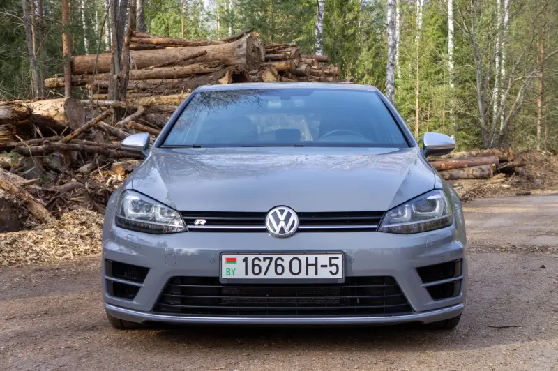 Volkswagen Golf R