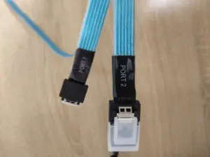 Комплект 2 кабеля MINI-SAS Cable