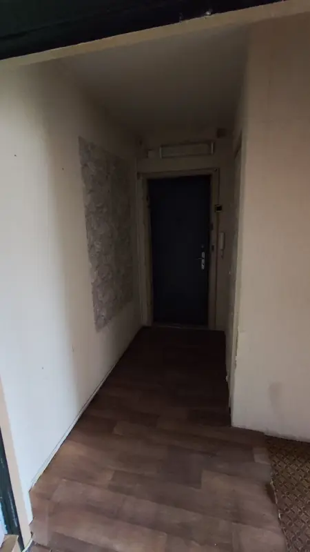 Продаётся 2-х комнатная в центре Витебска пр-т Черняховского площадь Победы