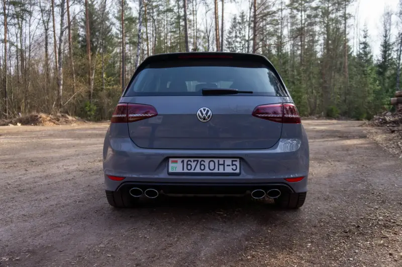 Volkswagen Golf R