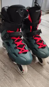 роликовые коньки Reaction urban 43 размер