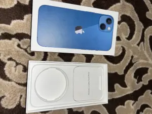 Продаётся Apple 🍏 13 синий