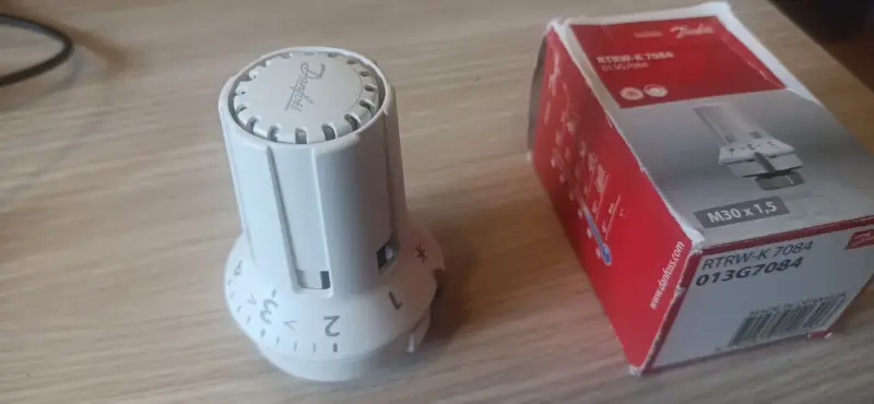 Термостатическая головка Danfoss RTRW-K 7084
