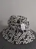 Панама H&M колаборация с Keith Haring