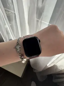 Apple Watch 10 часы