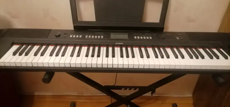 Электронное пианино Yamaha