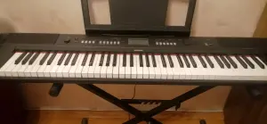 Электронное пианино Yamaha