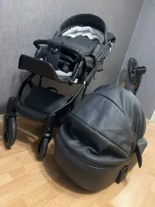 Детская коляска