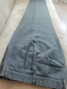 Продаются брюки мужские