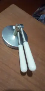 Для консервации закаточная машинка