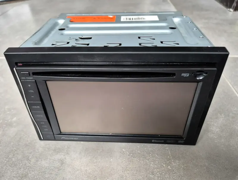 Pioneer AVIC-F920BT магнитола